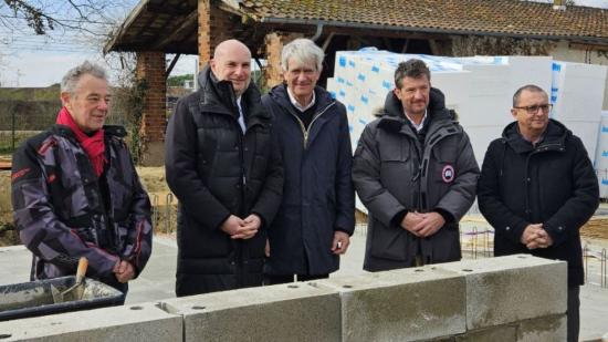 Pose de la 1ère pierre de la résidence séniors 